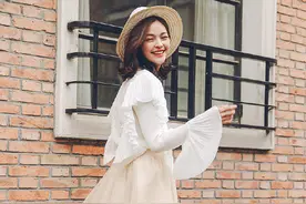 穿宫廷风美裙，做不折不扣的高傲女图片