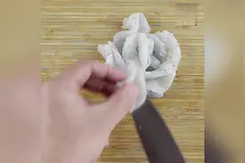 一分钟就学会，虾仁的几种家庭做法，好不好吃就在这几招视频封面