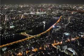 世界第二高建筑--东京晴空塔 提供俯瞰东京夜景的绝佳视野图片