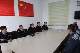 山东首次组织服刑人员过年离监探亲 与家人团聚图片