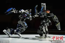 日本机器人“武林大会” 高手过招火药味十足图片