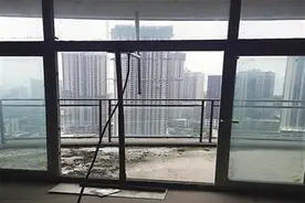 重庆地下黑电台：话题淫秽露骨 推销药品暴利500%图片