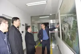“服务送上门”—李毅到铂力特调研图片