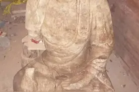 河北村民发现两尊金代无首佛造像图片