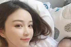 雪梨首晒儿子正脸照，盘点那些明星宝宝的第一张正面照图片