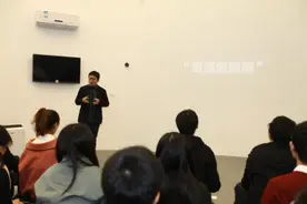 Rokid新品Mini亮相AWE 赋能IoT打造全屋智能语音体验图片