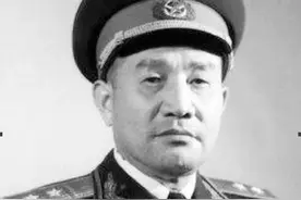 邵东籍“铁兵将军”李寿轩：一枪不发吓走国民党两个师图片