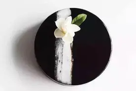 这一口甜蜜的感觉，大概就是爱情的味道图片