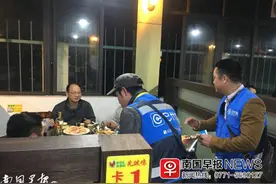 你会请人代驾吗？代驾费比打的贵不少，到底值不值图片
