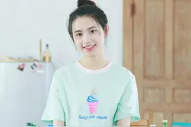 基础款撞衫？这些搭配让你气质与众不同图片