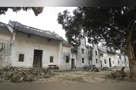 实拍:罗定黎少梁氏庄园,一座宏大的建筑视频封面