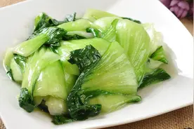 素炒油菜的家常做法，步骤简单，健康美味，是下饭的一大神器视频封面