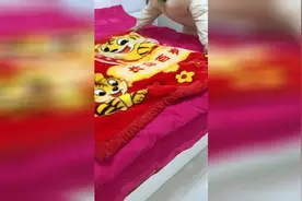 婴儿抱枕叠法视频封面