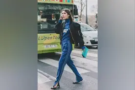 拉链毛衣的N种搭配，总有一款适合你视频封面