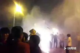 福建泉州永春达埔过年奇特习俗 炸佛走火把视频封面
