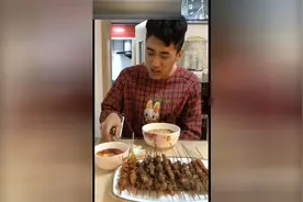 同学聚会 老公的话句句经典 太现实视频封面