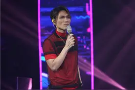 杨宗纬遭遇出道最大尴尬 头发太油被小朋友嫌弃图片