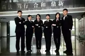 昌检青年说性格相异的人交往更长久图片