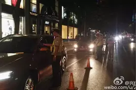新焦点宁夏查酒驾出新招：巡警便衣配合交警随机查！看你往哪儿躲~图片
