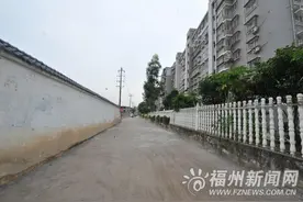 建新镇政府出资解决居民出行难　十字亭路变坦途图片