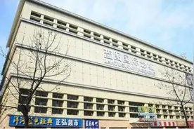 穿越火线百城联赛石家庄赛区进行中图片