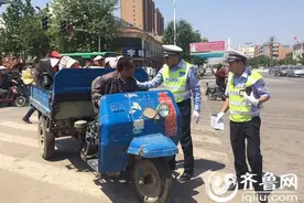 菏泽交警异地执法避免说情风 8天查处违法行为471起图片