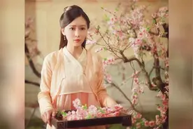 她是《三生三世》里的奈奈，参演《盲约》，灵动气质被完美诠释视频封面