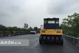 成温邛高速崇州收费站下行出口下周二开放图片