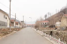 烟台栖霞这个大山村，当年是电影《喜盈门》的拍摄地视频封面