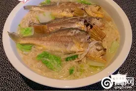 家的味道，青菜笋干黄鱼面图片