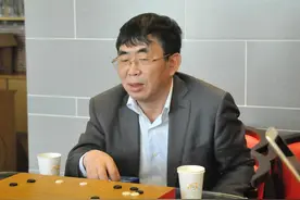 高清-女子擂台第11局研究室 聂卫平观战点评图片
