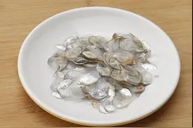 有些人可能把鱼身上的这5个宝贝，丢在垃圾桶里了图片