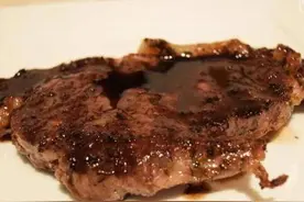 牛排大集锦，红雷大厨炒起来的美味佳肴图片