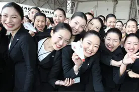 日本职场：五花八门的入社典礼，抓住你了吗图片
