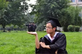 毕业季又快来临了，这样拍毕业照吊炸天！图片