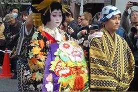 花魁“太夫”装图片