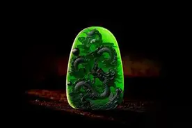 墨翠与黑翡翠的区别图片
