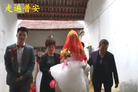贵州姑娘远嫁广西农村，新郎家条件不好，路都没有视频封面
