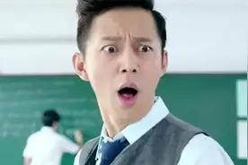 出国旅行前，请一定数好你钱包里的现金有多少，否则...图片