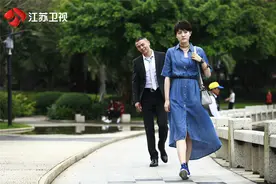 “铿锵玫瑰”夏冬像火又像冰 《利刃出击》牟星和杨烁“不打不相识”图片