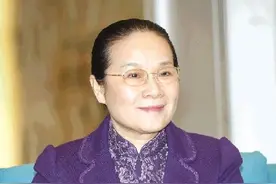 委员赵雯：勇敢去改变应该改变的事图片