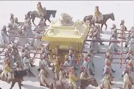 东王得寸进尺，借天父下凡欲与天王平起并坐视频封面