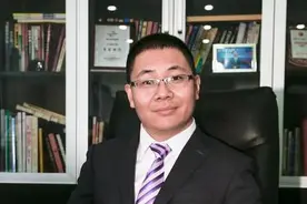 出国邦杨平律师：移民美国前不得不看的5个财税规划技巧图片