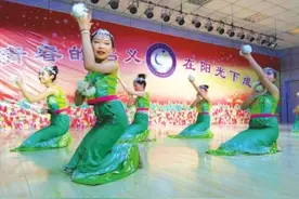 兰州中学生与日本八户市学生联欢图片
