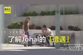 国外的一个街头实验，偷偷塞钱给流浪汉，然后出现了这样的结局！图片