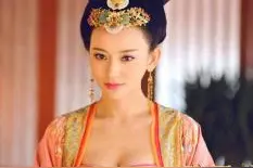 武则天掐死亲生女儿陷害王皇后，情敌的诅咒让她留下精神疾病图片