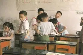 那些年，我们一起读书的童年时光视频封面