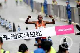 非洲选手包揽重马男女冠军图片