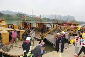 柳州海事局圆满完成柳城“二月八”开山寺庙会水上安全监管工作图片
