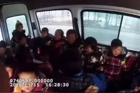 河南曝光10起典型 “黑校车”违法案例图片